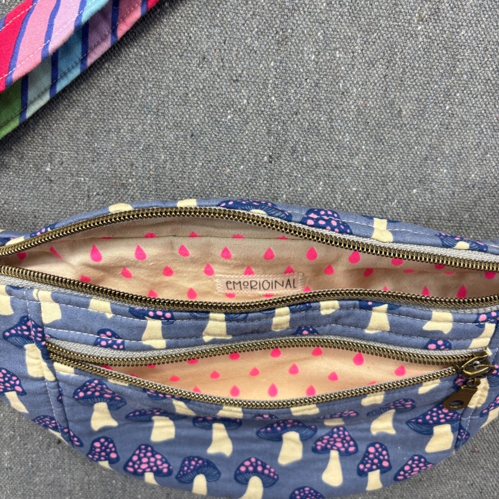 EMORIGINAL Quilted Mushroom Fanny Pack – Handmade Whimsical Fairycore Belt Bag - Picture 3 of 8